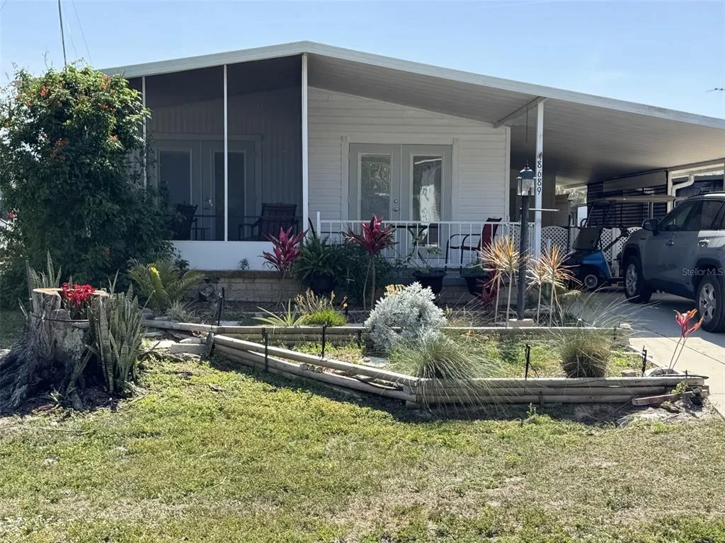 8689 BREEZE HILL DRIVE, LAKE WALES, FL 33898