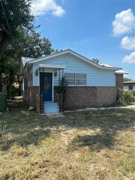 407 AVENUE A SE, WINTER HAVEN, FL 33880