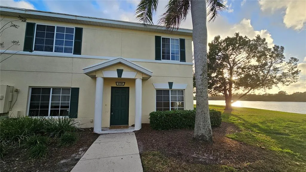 220 CAPE HARBOUR LOOP # 108, BRADENTON, FL 34212