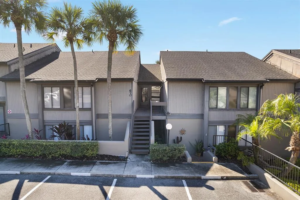670 LAKE VILLAS DRIVE # C, ALTAMONTE SPRINGS, FL 32701