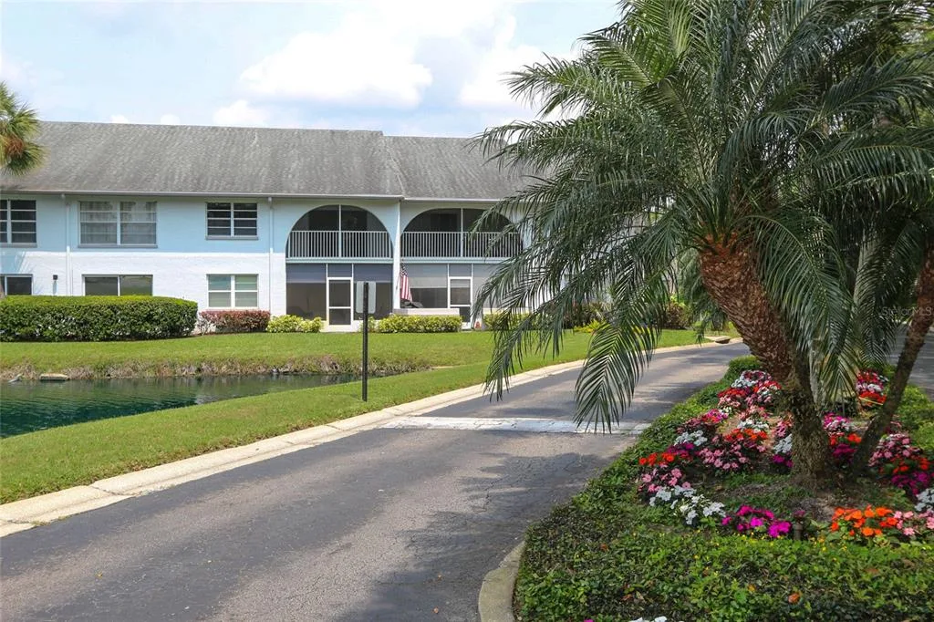 3203 LANDMARK DRIVE # 2202, CLEARWATER, FL 33761