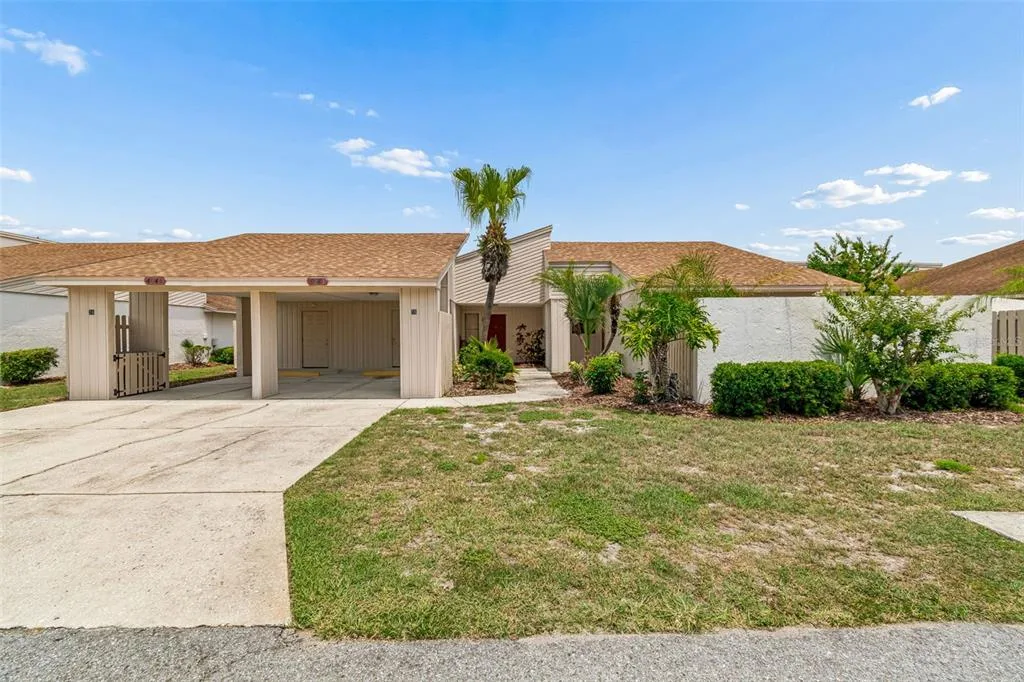 4243 OAK LOOP # 35, MULBERRY, FL 33860