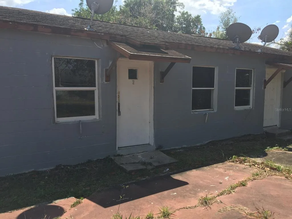 131 B STREET # 2, LAKE WALES, FL 33853