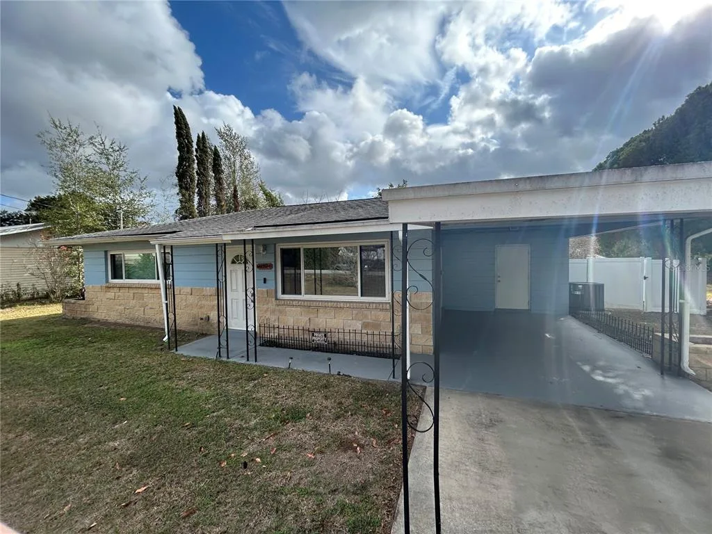 21570 SW RAINTREE STREETS, DUNNELLON, FL 34431