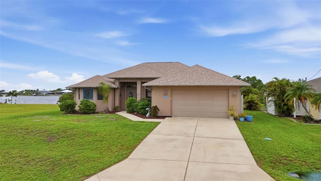 470 SPRING LAKE BOULEVARD NW, PORT CHARLOTTE, FL 33952