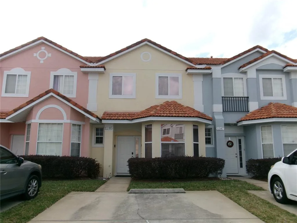 1285 S SOUTH BEACH CIRCLE, KISSIMMEE, FL 34746