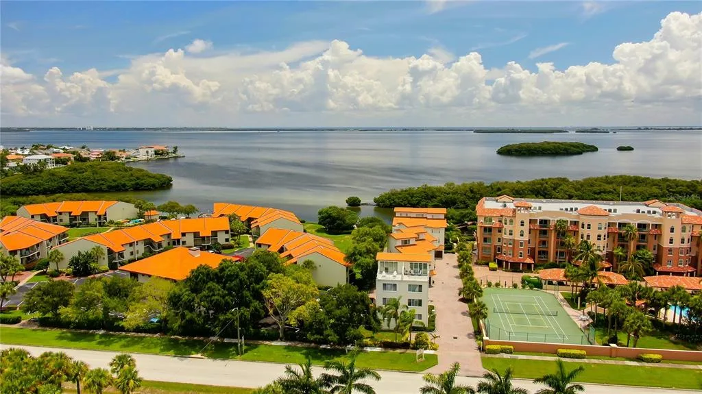1575 PINELLAS BAYWAY WAY S # 1575, TIERRA VERDE, FL 33715