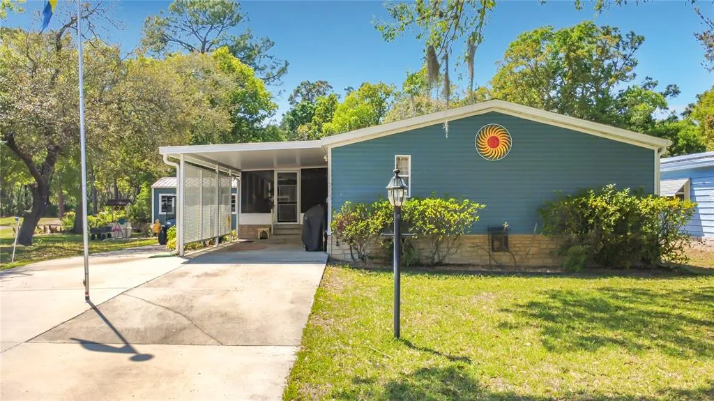 2523 KAREN DRIVE, MOUNT DORA, FL 32757