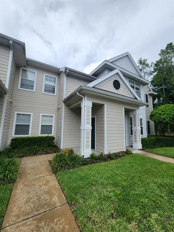 142 SOUTHERN PECAN CIRCLE # 204, WINTER GARDEN, FL 34787