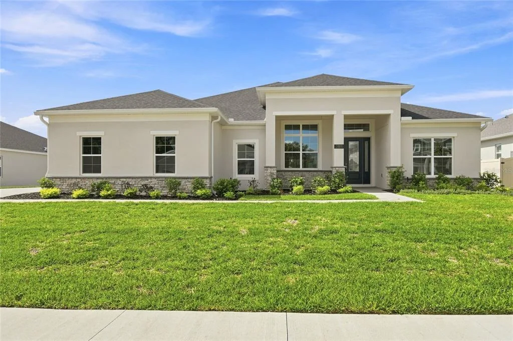 3811 WOLVES CREEK PLACE, APOPKA, FL 32712