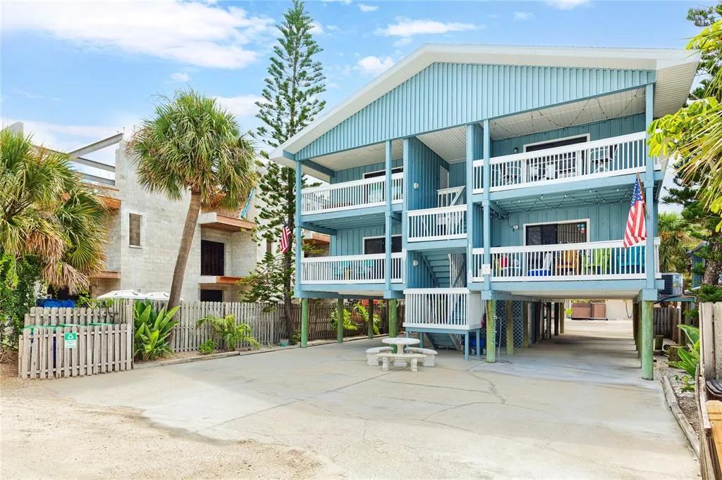 812 GULF BLVD # 3, INDIAN ROCKS BEACH, FL 33785