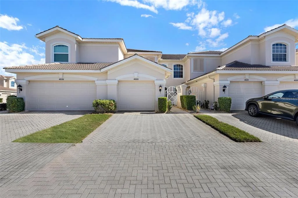 4533 CINNAMON DRIVE # 2707, SARASOTA, FL 34238