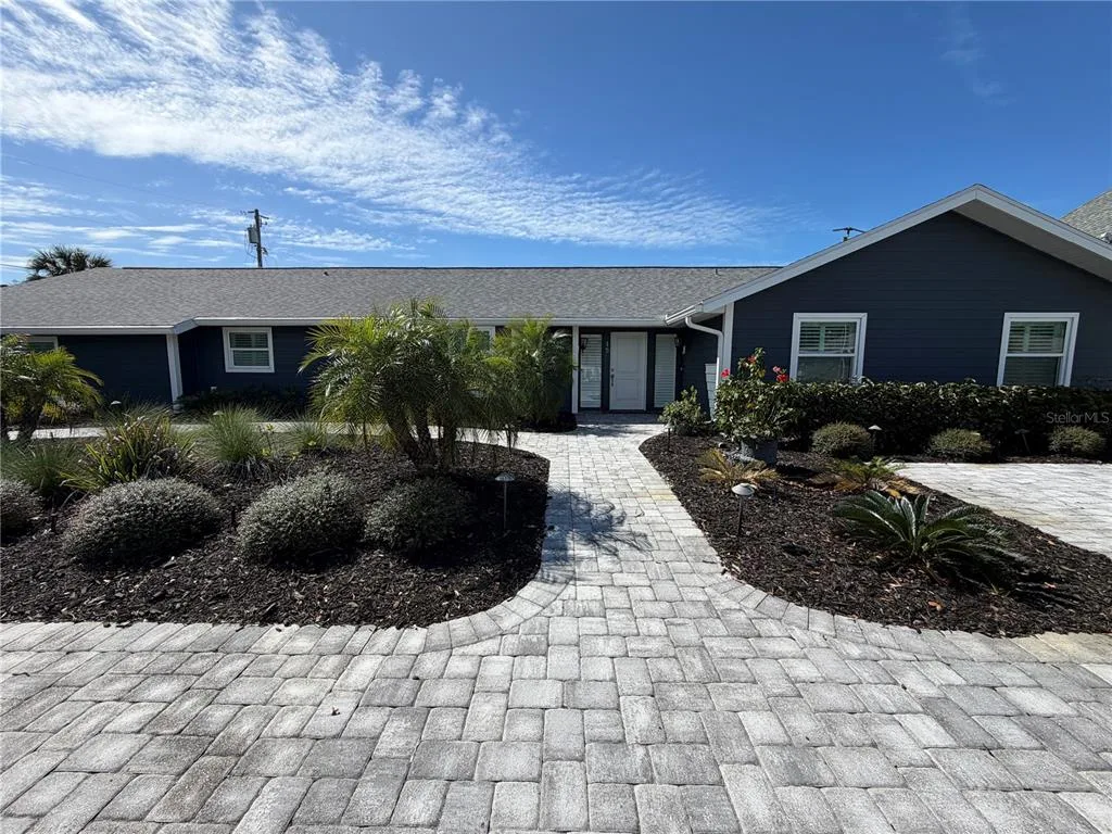 15 GULF MANOR DRIVE, VENICE, FL 34285