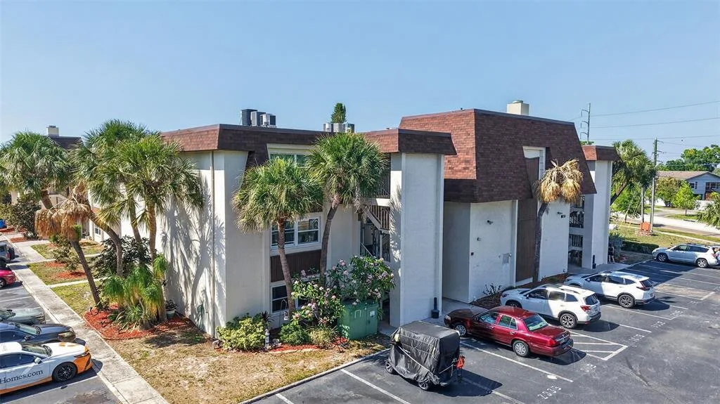 6370 1ST STREET N # 202, ST PETERSBURG, FL 33702