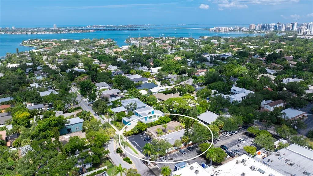 1749 HILLVIEW STREET # 1, SARASOTA, FL 34239