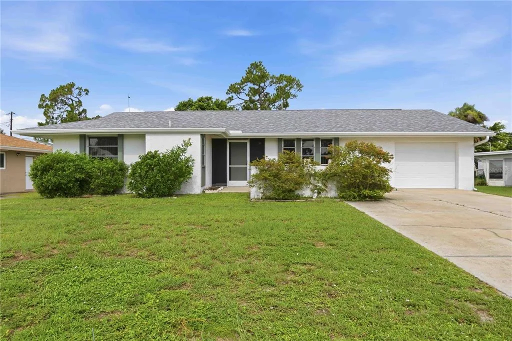 3249 SUNRISE TRAIL, PORT CHARLOTTE, FL 33952