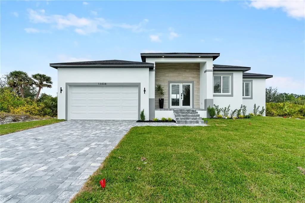 13438 MCINTOSH AVENUE, PORT CHARLOTTE, FL 33981