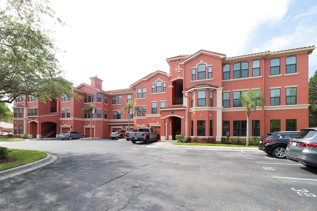 2713 VIA MURANO # 221, CLEARWATER, FL 33764
