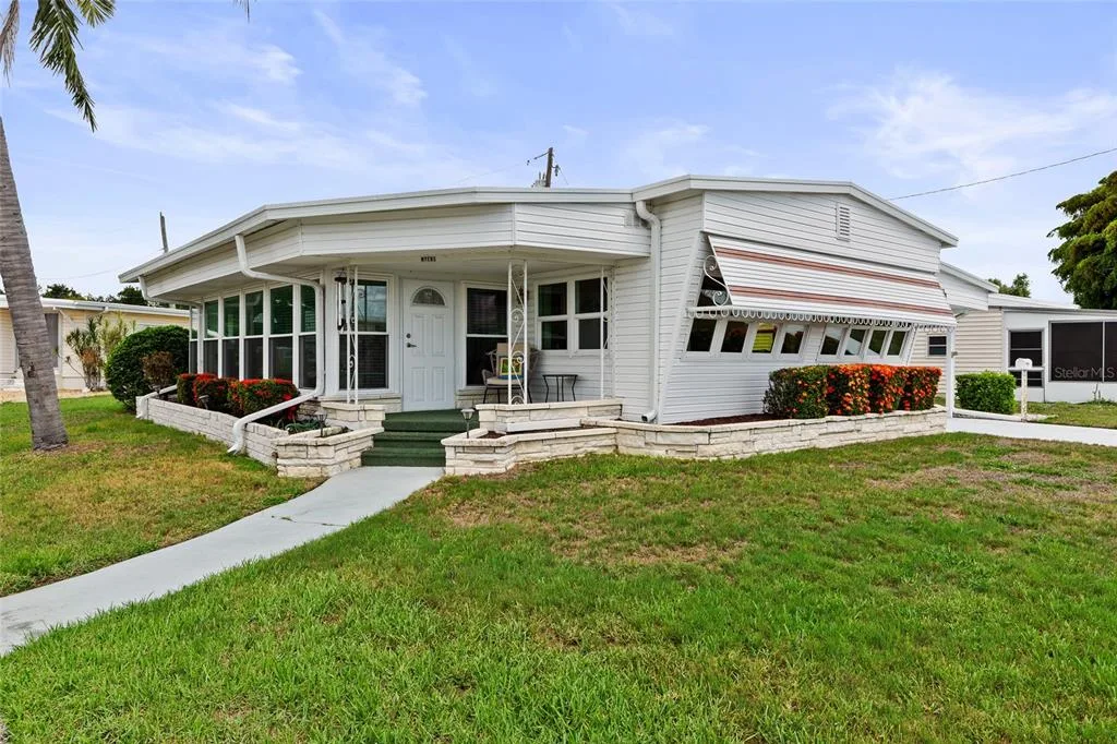 1111 42ND AVENUE E, ELLENTON, FL 34222
