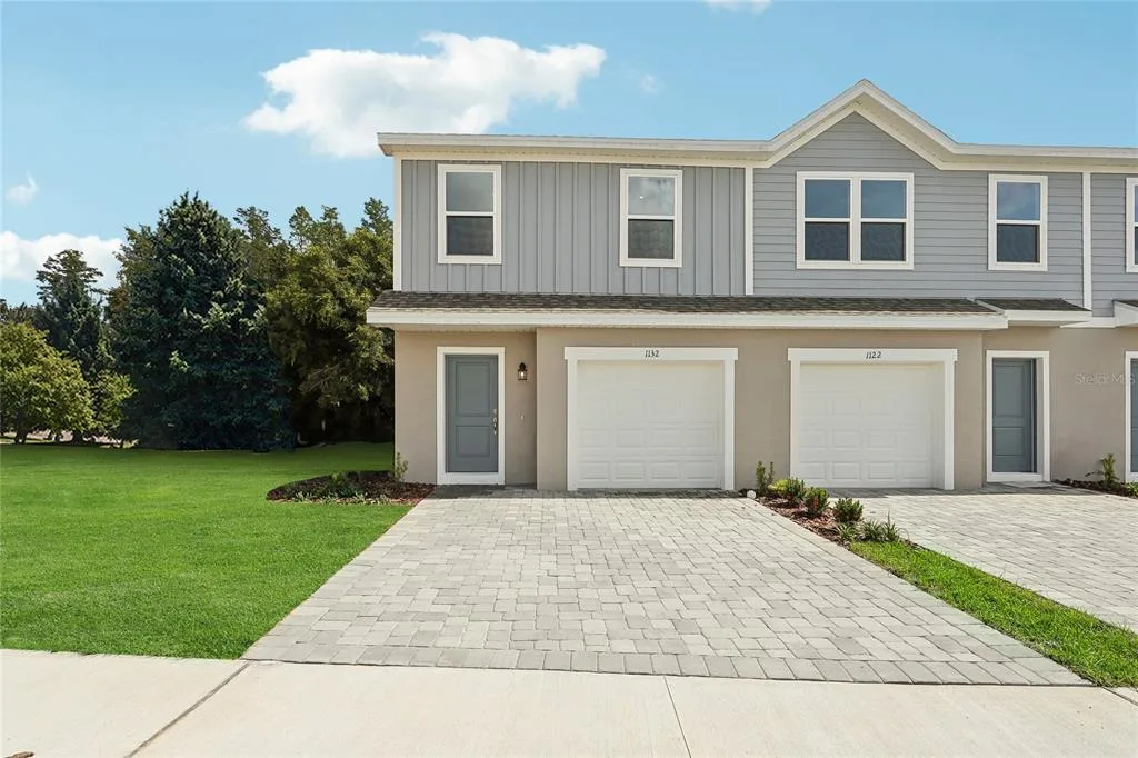 3024 JESSAMINE DRIVE, TAVARES, FL 32778