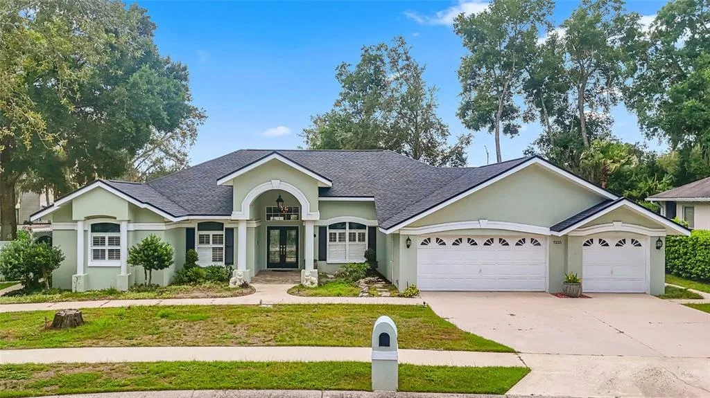 7225 RIVER FOREST LANE, TEMPLE TERRACE, FL 33617