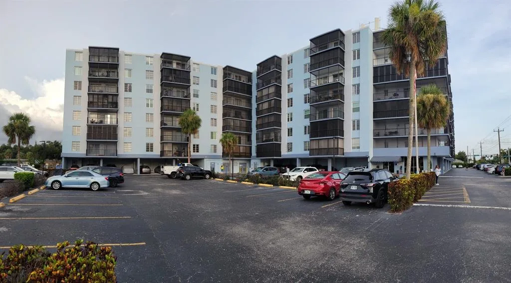 2901 26TH STREET W # 601, BRADENTON, FL 34205
