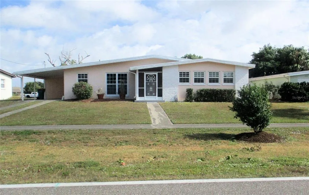 2440 ELKCAM BOULEVARD, PORT CHARLOTTE, FL 33952