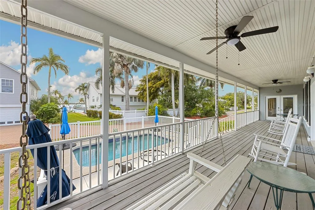 310 13TH AVENUE W, PALMETTO, FL 34221