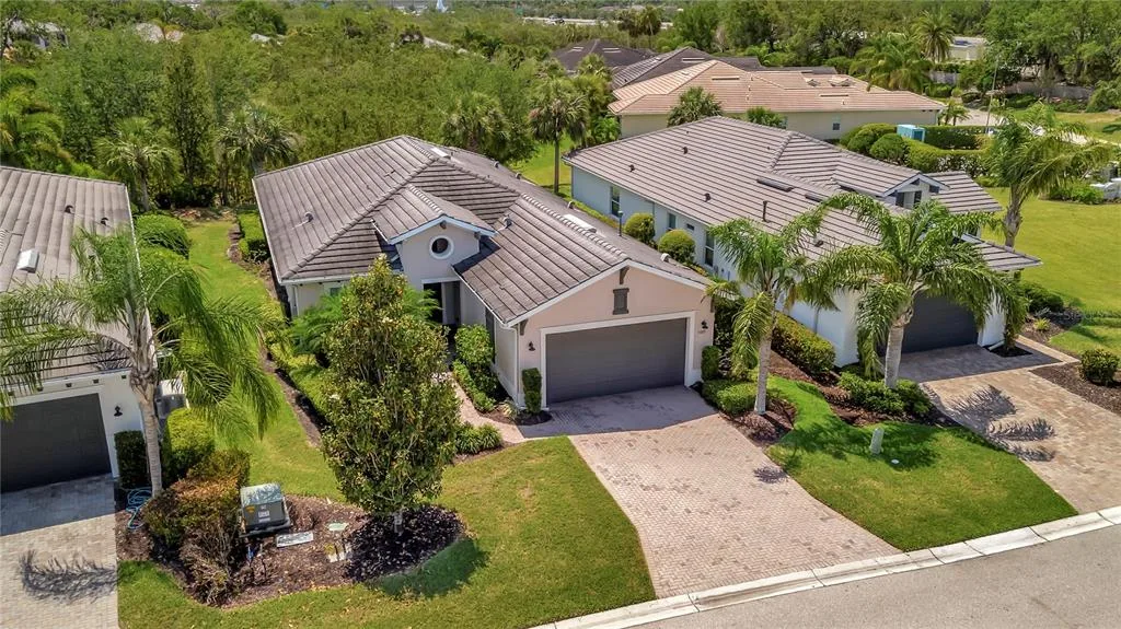 5009 LAKE OVERLOOK AVENUE, BRADENTON, FL 34208