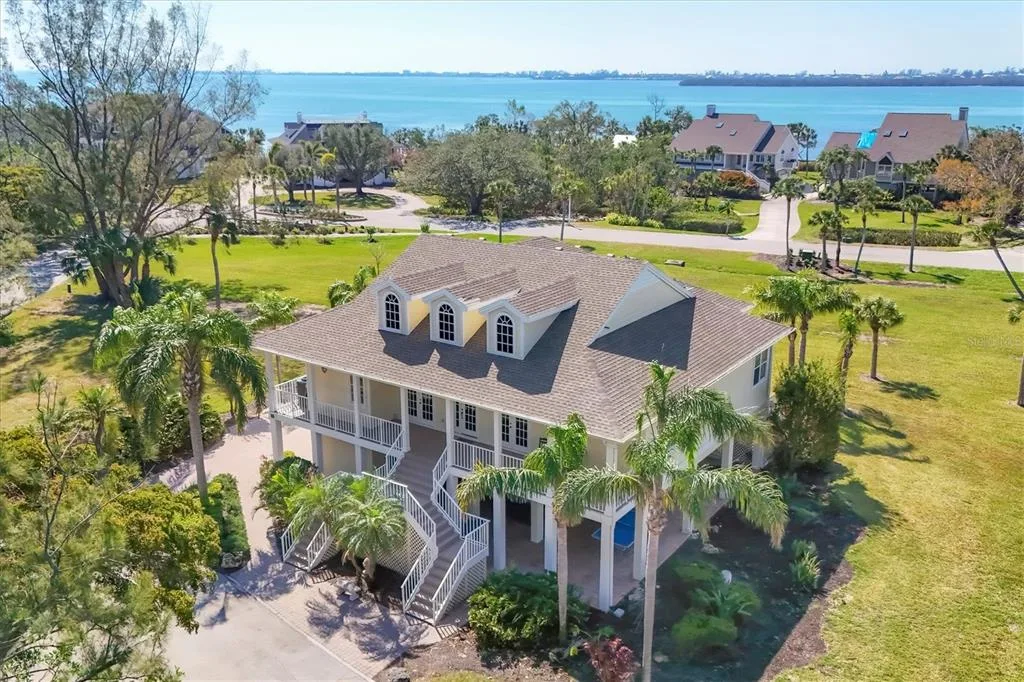 92 TIDY ISLAND BOULEVARD, BRADENTON, FL 34210
