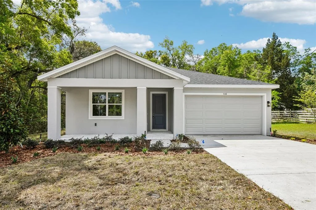 536 E BERESFORD AVENUE, DELAND, FL 32724