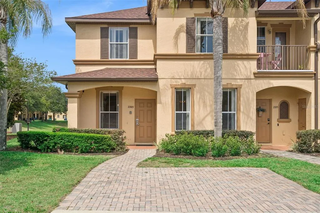 2205 CALABRIA AVENUE, DAVENPORT, FL 33897