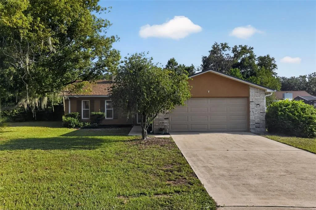 13635 BERKSHIRE COURT, GRAND ISLAND, FL 32735