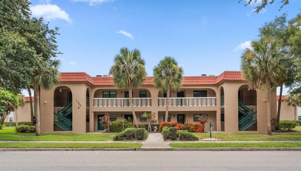 1750 BELLEAIR FOREST DRIVE # B8, BELLEAIR, FL 33756