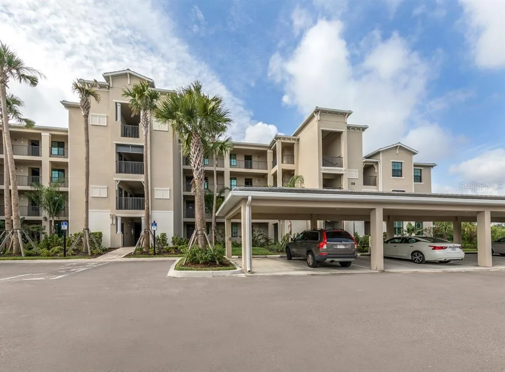 17510 GAWTHROP DRIVE # 406, LAKEWOOD RANCH, FL 34211