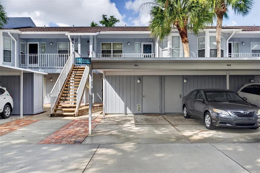 840 BIRD BAY DRIVE W # 104, VENICE, FL 34285