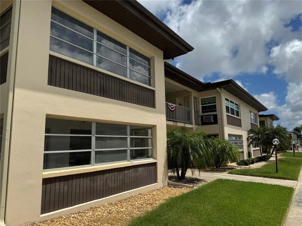 5132 AMULET DRIVE # 101, NEW PORT RICHEY, FL 34652