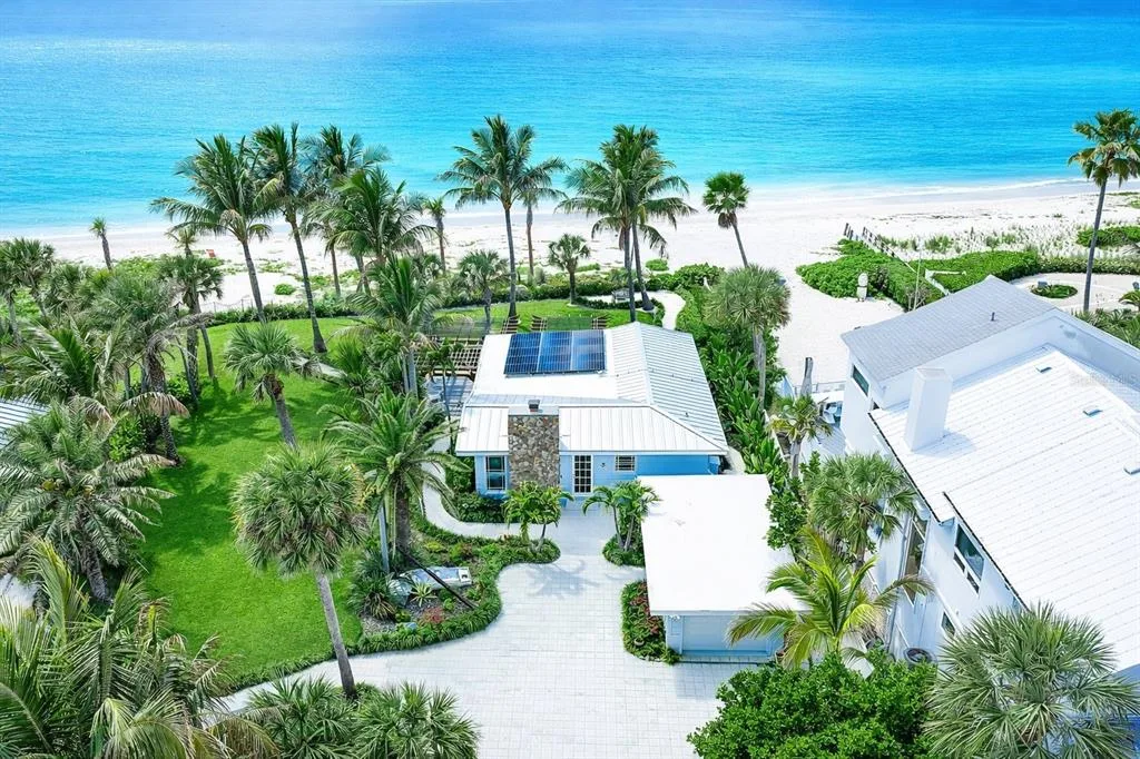621 CASEY KEY ROAD, NOKOMIS, FL 34275