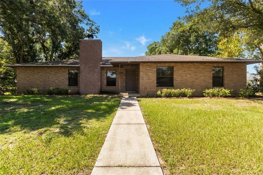 2417 ROSLYN LANE, LAKELAND, FL 33812