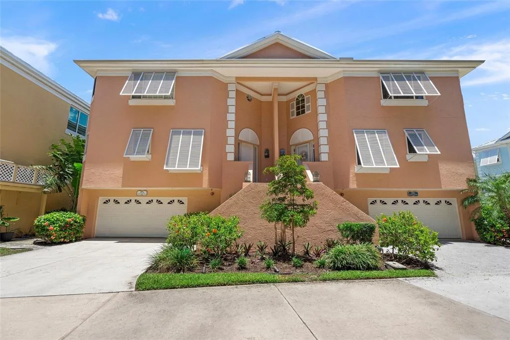 3954 HAMILTON CLUB CIRCLE # 14, SARASOTA, FL 34242