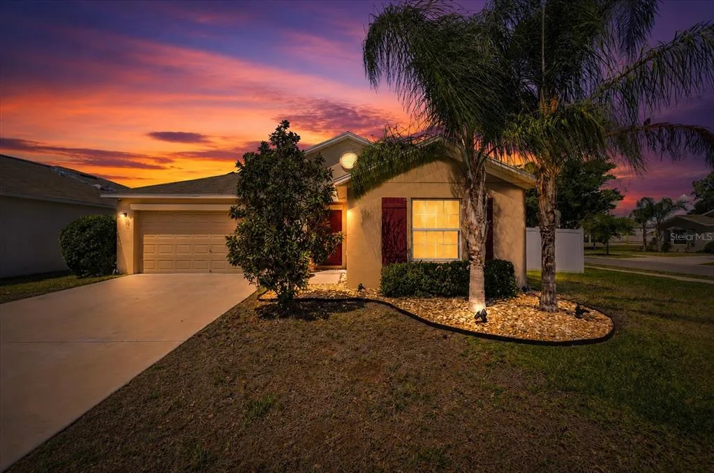 936 ZONE TAILED HAWK PLACE, RUSKIN, FL 33570