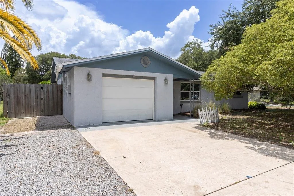 5228 GREENWOOD STREET, NEW PORT RICHEY, FL 34653