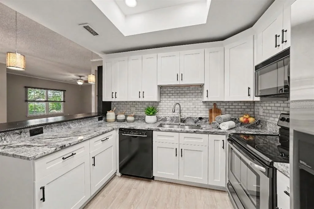 8350 SAVANNAH TRACE CIRCLE # 106, TAMPA, FL 33615