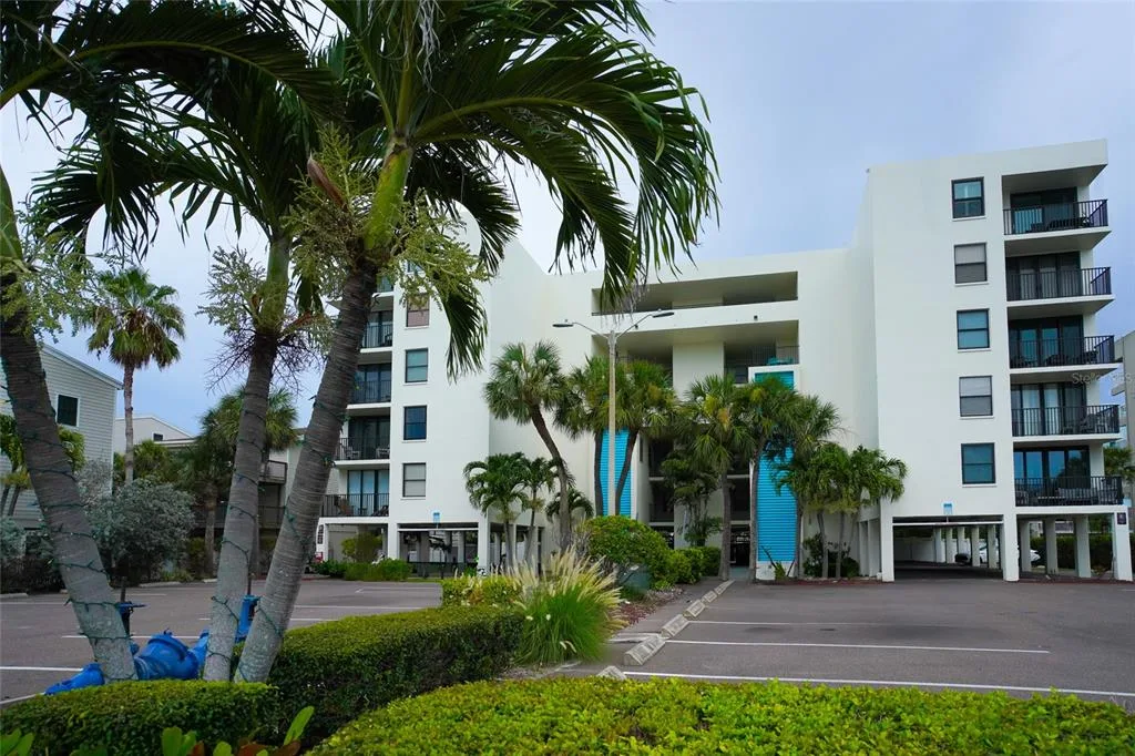 19931 GULF BOULEVARD # D2, INDIAN SHORES, FL 33785