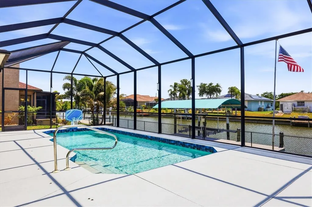 15610 SEAFOAM CIRCLE, PORT CHARLOTTE, FL 33981
