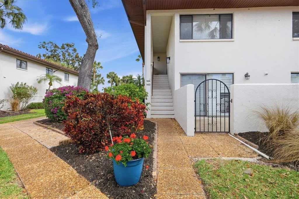 3500 EL CONQUISTADOR PARKWAY # 144, BRADENTON, FL 34210