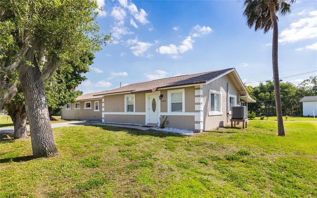 1818/1822 STEVENSON ROAD, NORTH FORT MYERS, FL 33917
