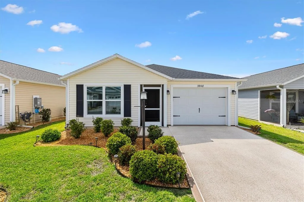 3948 MUNFORD TERRACE, THE VILLAGES, FL 32163