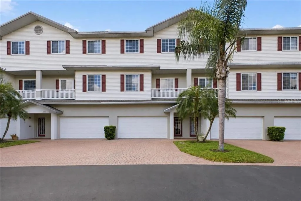 3305 10TH LANE W, PALMETTO, FL 34221