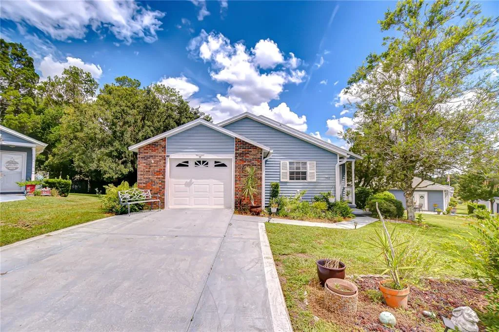 5912 NEWBERRY COURT, ZEPHYRHILLS, FL 33542